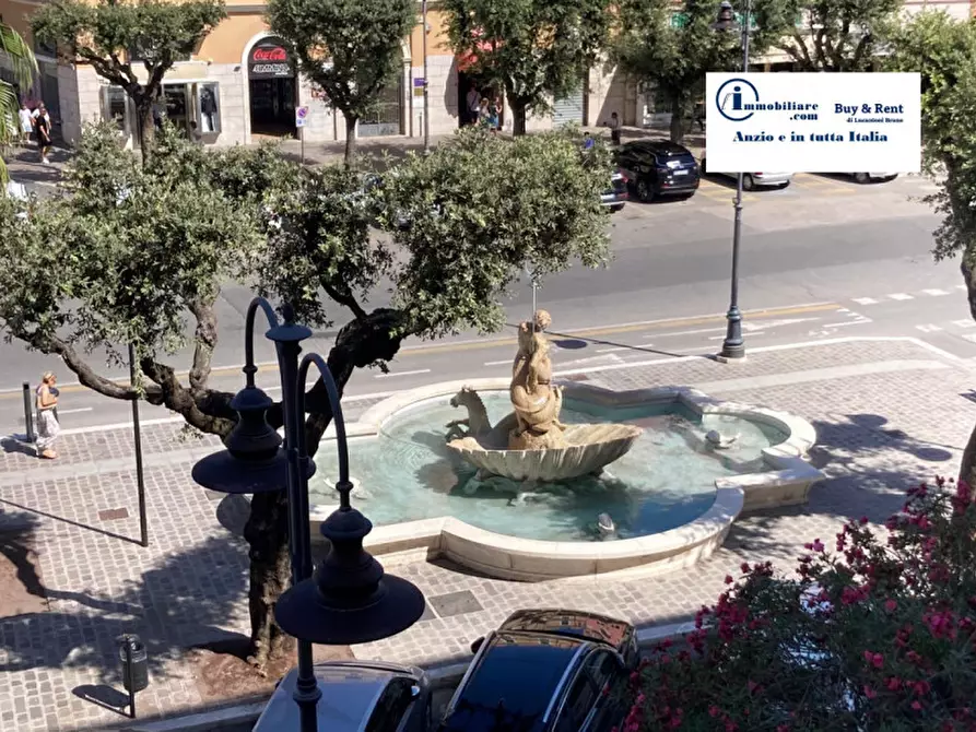 Immagine 2 di Appartamento in vendita  in Piazza San Giovanni a Nettuno