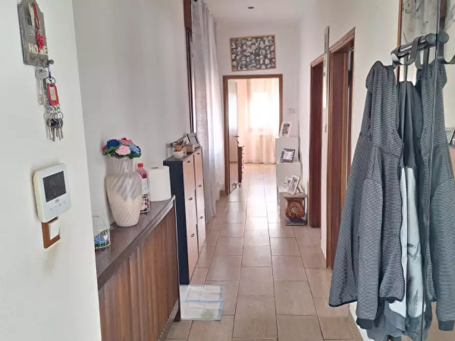 Immagine 2 di Appartamento in vendita  in Via Trieste a Venezia