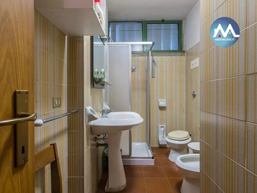 Immagine 11 di Villa in vendita  in Via Cesare Pavese a Pesaro