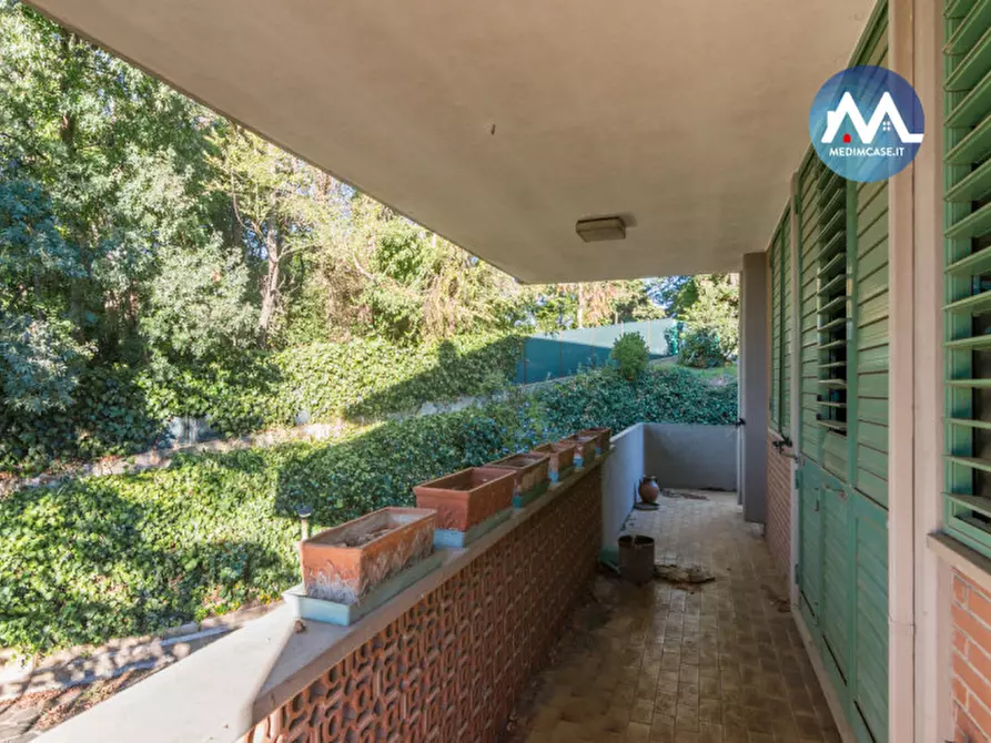 Immagine 21 di Villa in vendita  in Via Cesare Pavese a Pesaro
