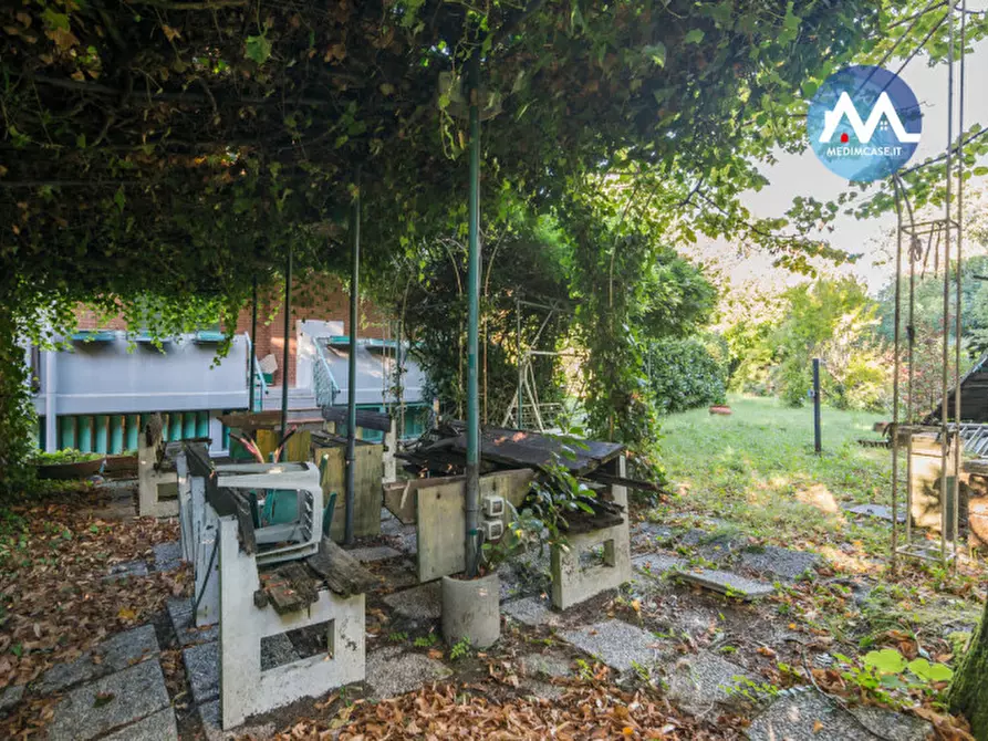 Immagine 26 di Villa in vendita  in Via Cesare Pavese a Pesaro
