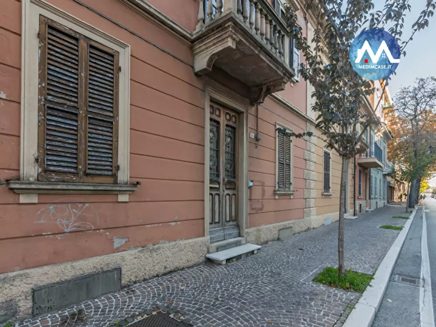 Immagine 3 di Casa bifamiliare in vendita  in Viale Alessandro Manzoni a Pesaro