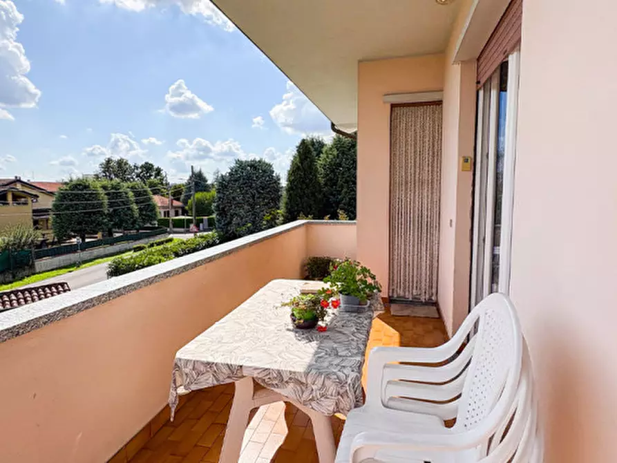 Immagine 11 di Casa trifamiliare in vendita  in Macherio Via Trento e Trieste 41 a Macherio