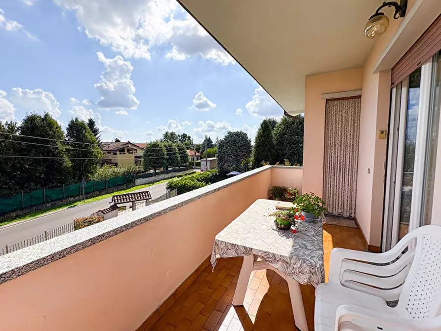 Immagine 12 di Casa trifamiliare in vendita  in Macherio Via Trento e Trieste 41 a Macherio