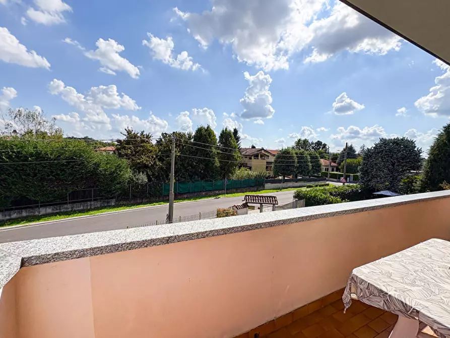 Immagine 13 di Casa trifamiliare in vendita  in Macherio Via Trento e Trieste 41 a Macherio