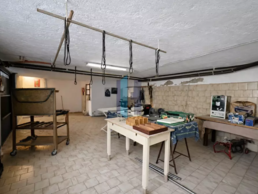 Immagine 31 di Villa in vendita  a Travagliato