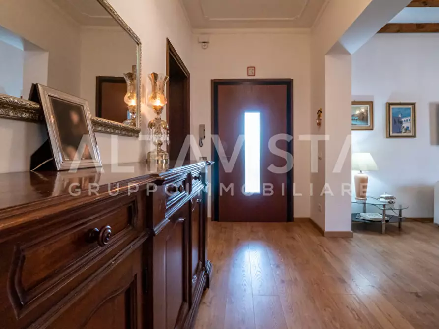 Immagine 2 di Appartamento in vendita  in Via Castellini a Rezzato