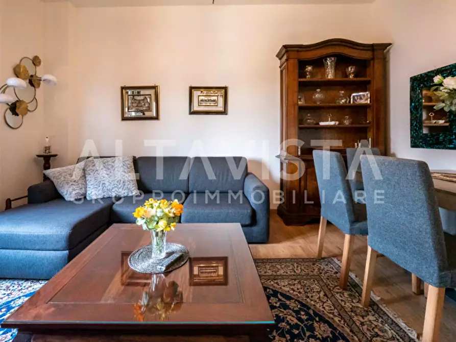 Immagine 5 di Appartamento in vendita  in Via Castellini a Rezzato