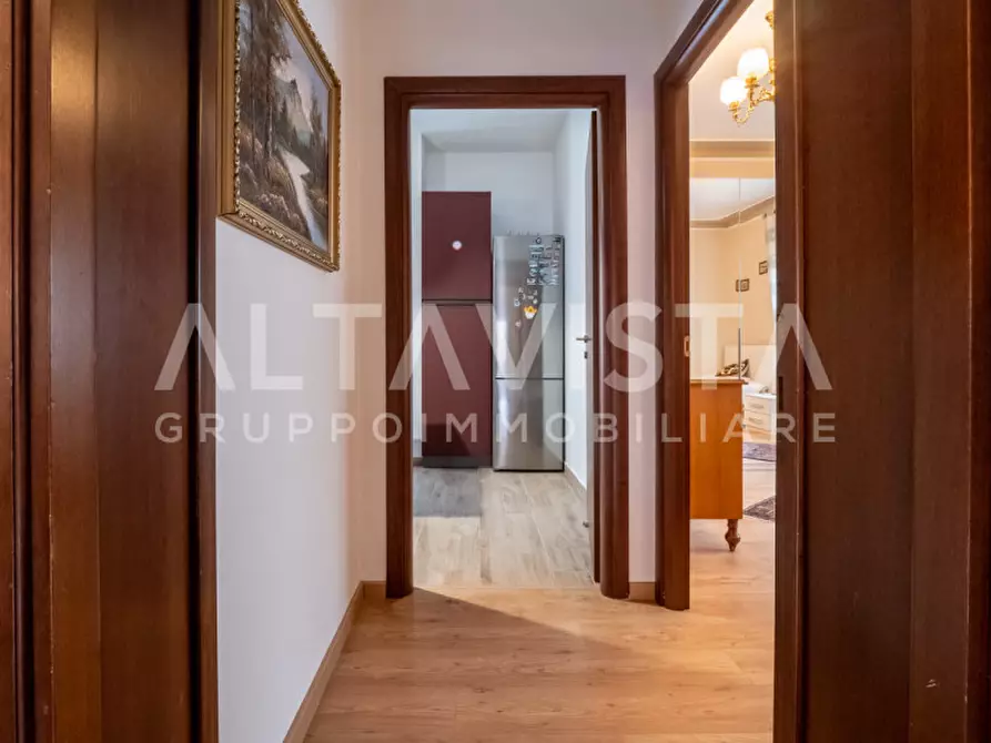 Immagine 10 di Appartamento in vendita  in Via Castellini a Rezzato