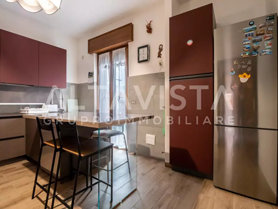 Immagine 11 di Appartamento in vendita  in Via Castellini a Rezzato