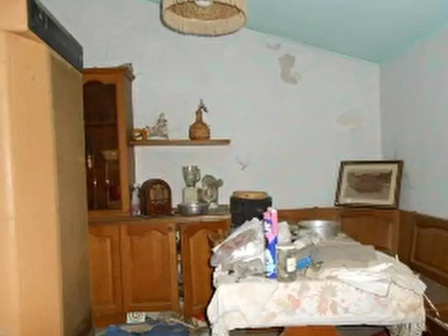 Immagine 23 di Palazzo in vendita  in VIA ROMA 36 a Soave