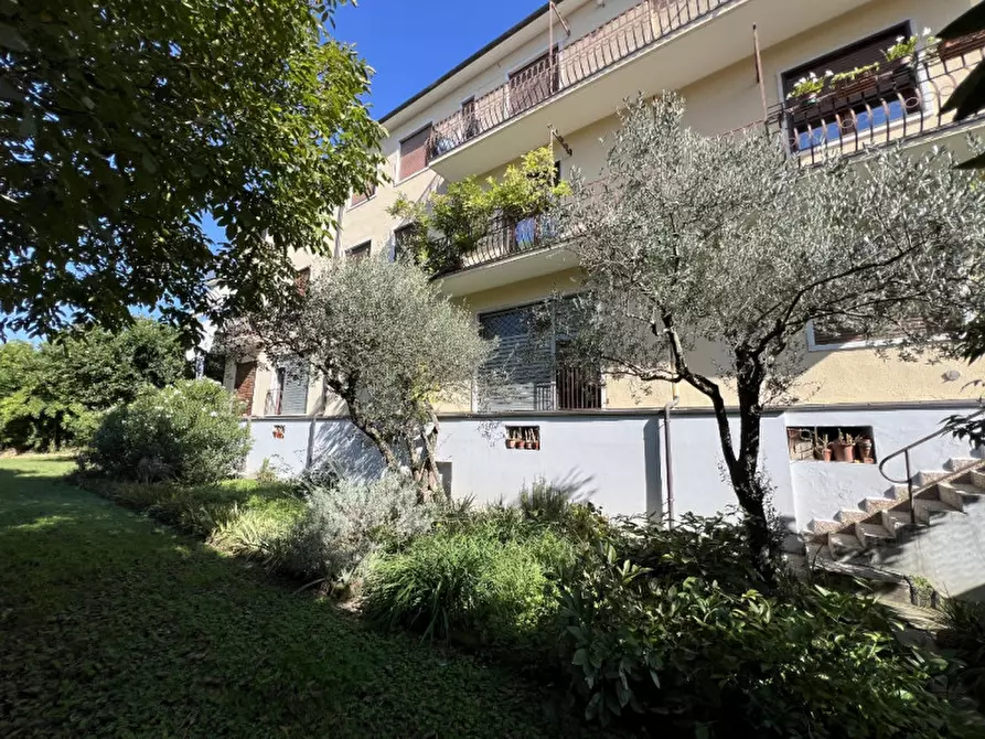 Immagine 1 di Laboratorio in vendita  in Debba a Vicenza