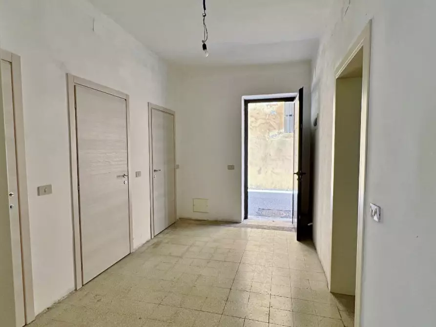 Immagine 3 di Laboratorio in vendita  in Debba a Vicenza