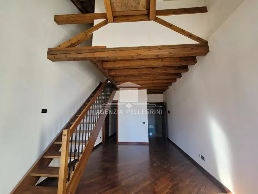 Immagine 4 di Appartamento in vendita  in PIAZZA ERBE a Vicenza