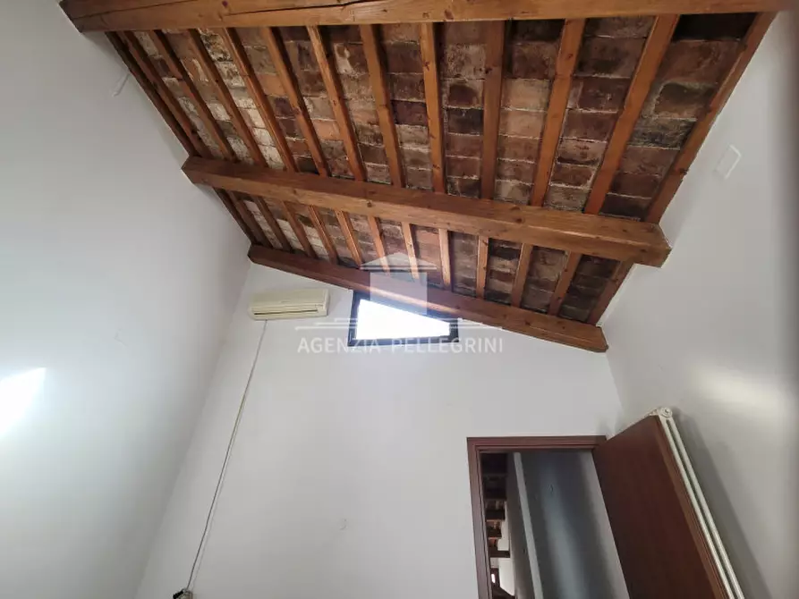 Immagine 15 di Appartamento in vendita  in PIAZZA ERBE a Vicenza