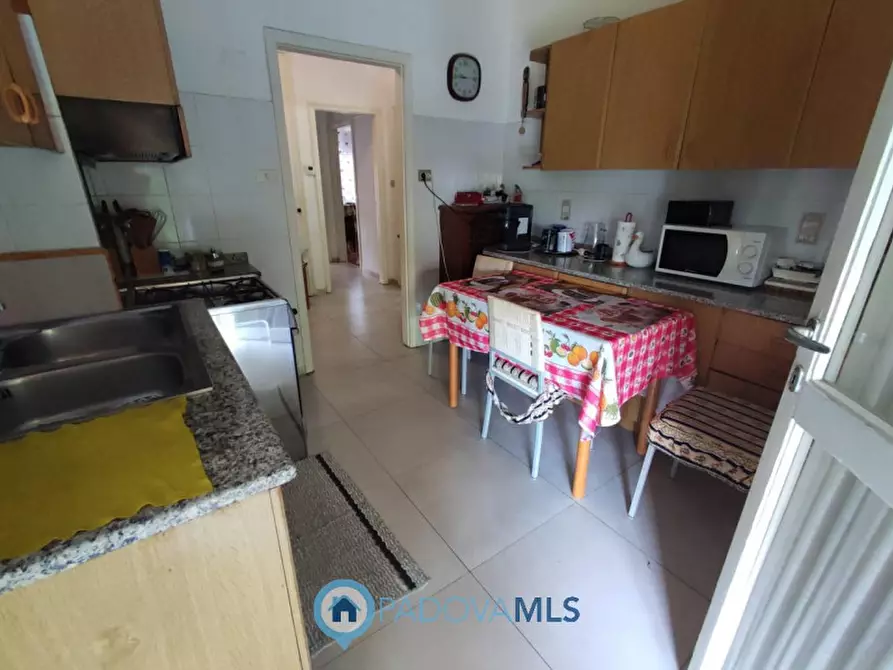 Immagine 7 di Appartamento in vendita  in Via Francesco Dorighello, 12 a Padova