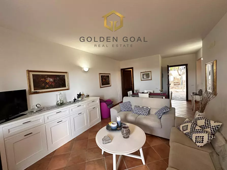 Immagine 1 di Appartamento in vendita  in Via di supra Lu fraili a San Teodoro