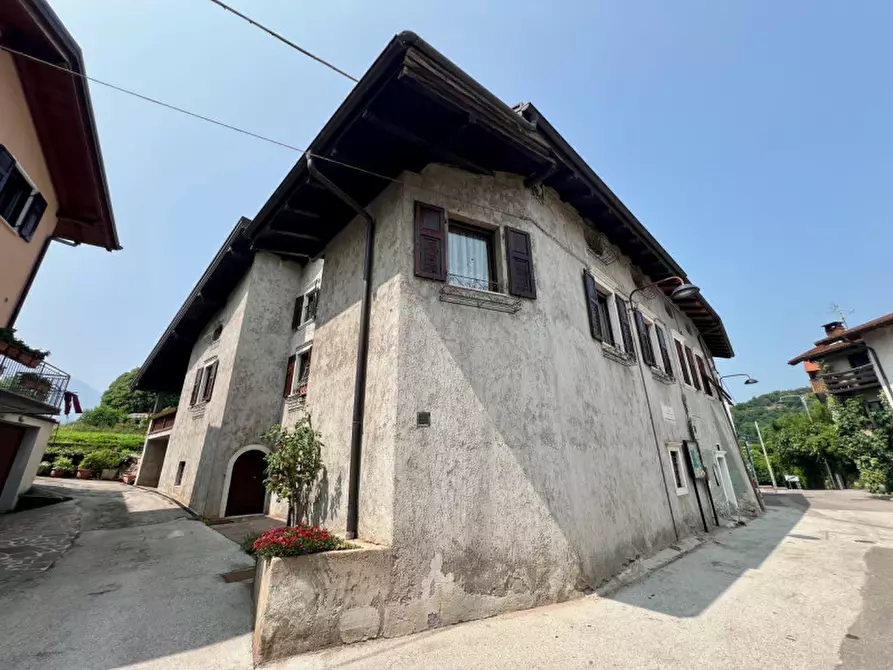 Immagine 3 di Villa in vendita  in piazza t. Sontacchi a Trento