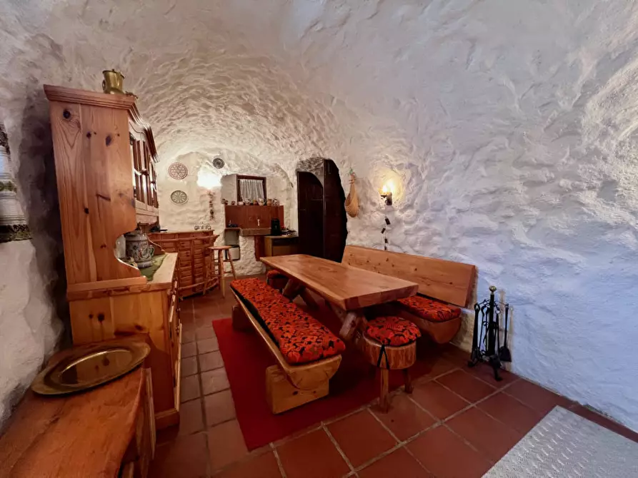 Immagine 34 di Villa in vendita  in piazza t. Sontacchi a Trento