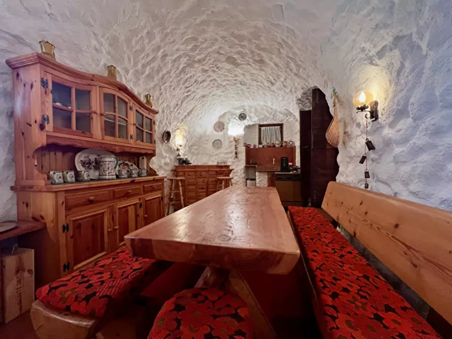 Immagine 35 di Villa in vendita  in piazza t. Sontacchi a Trento