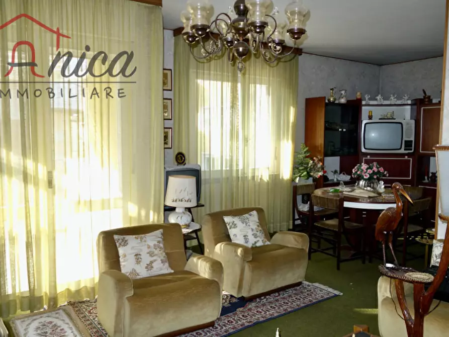 Immagine 8 di Appartamento in vendita  in Via San Bartolameo a Trento