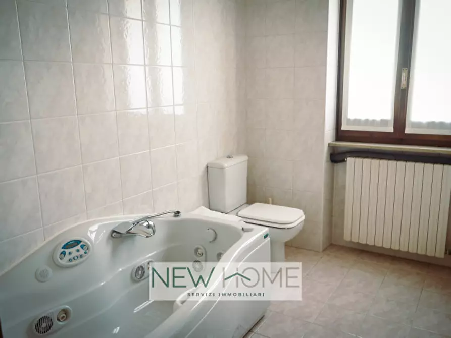 Immagine 39 di Casa bifamiliare in vendita  in via Alfonsine 3 a Verona