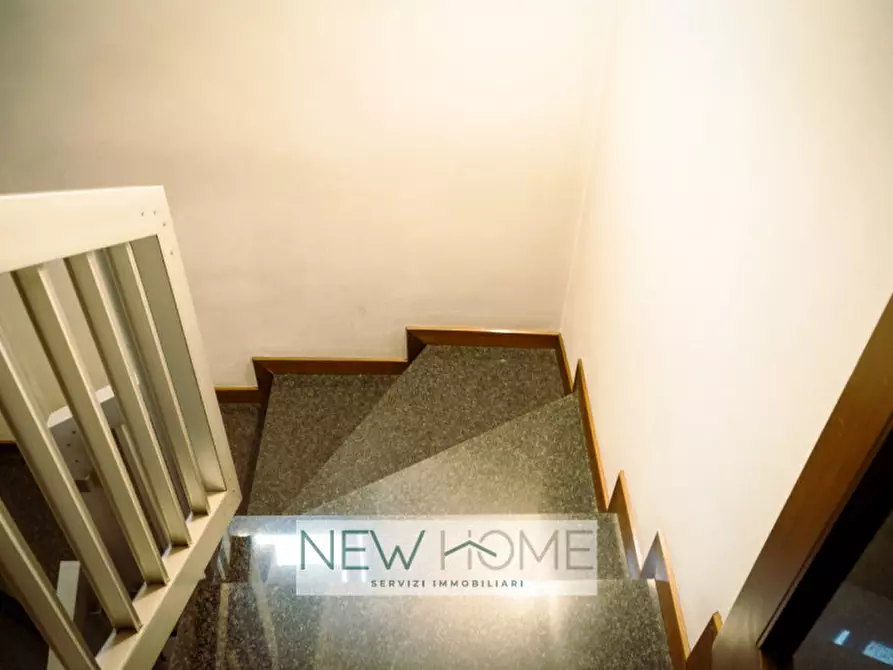 Immagine 41 di Casa bifamiliare in vendita  in via Alfonsine 3 a Verona