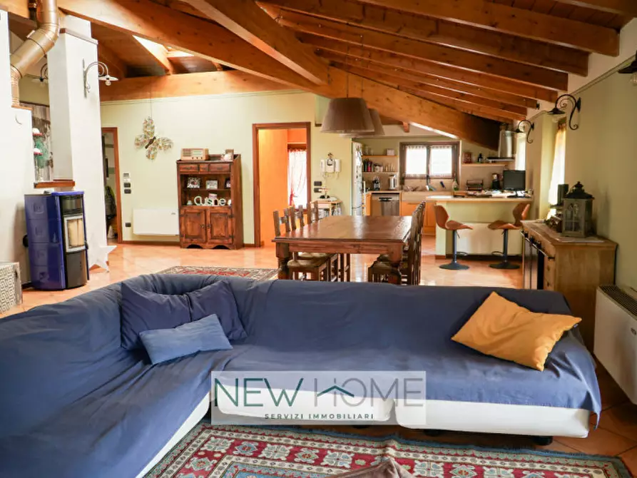 Immagine 53 di Casa bifamiliare in vendita  in via Alfonsine 3 a Verona