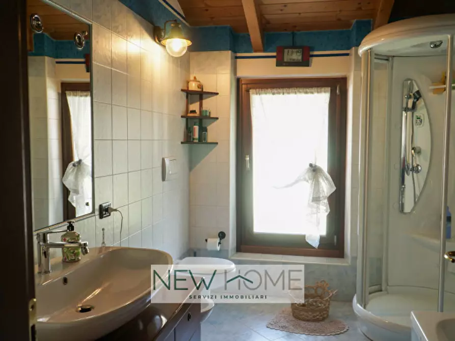 Immagine 67 di Casa bifamiliare in vendita  in via Alfonsine 3 a Verona