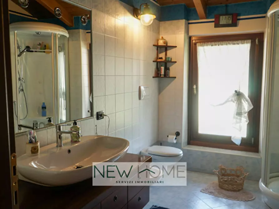 Immagine 67 di Casa bifamiliare in vendita  in via Alfonsine 3 a Verona