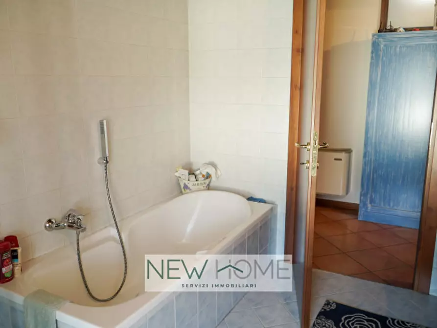 Immagine 68 di Casa bifamiliare in vendita  in via Alfonsine 3 a Verona