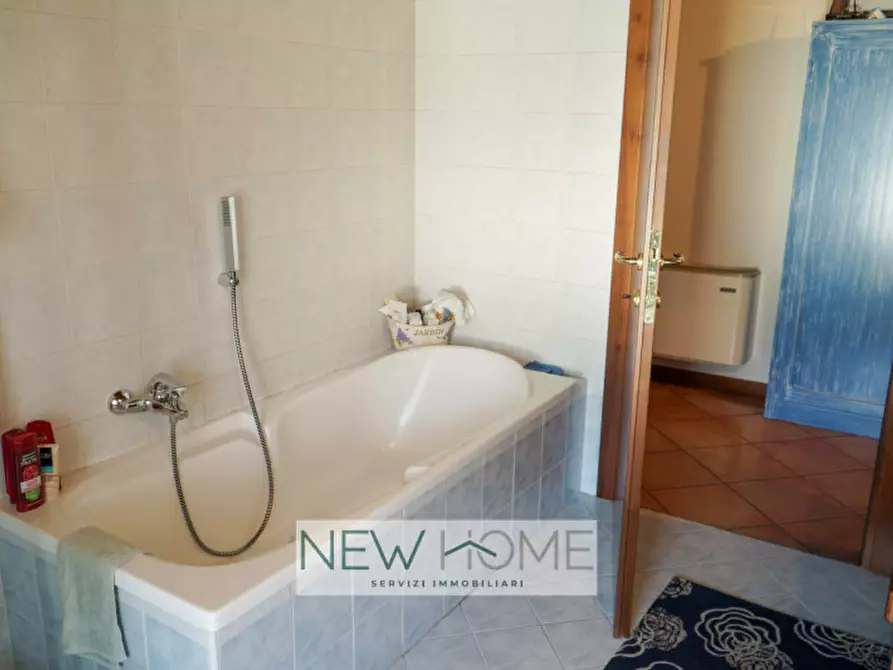 Immagine 70 di Casa bifamiliare in vendita  in via Alfonsine 3 a Verona