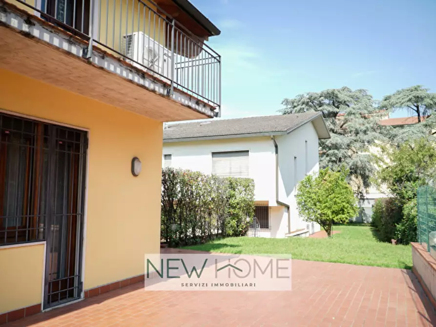 Immagine 91 di Casa bifamiliare in vendita  in via Alfonsine 3 a Verona