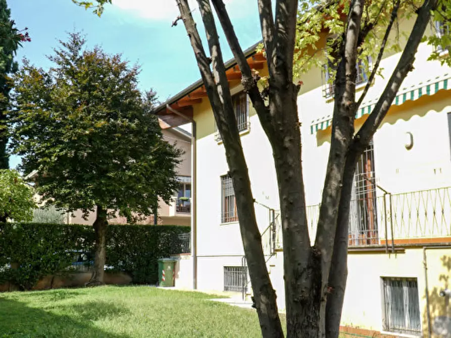 Immagine 97 di Casa bifamiliare in vendita  in via Alfonsine 3 a Verona