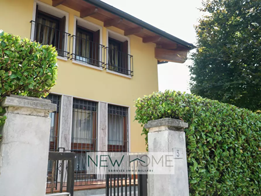 Immagine 101 di Casa bifamiliare in vendita  in via Alfonsine 3 a Verona