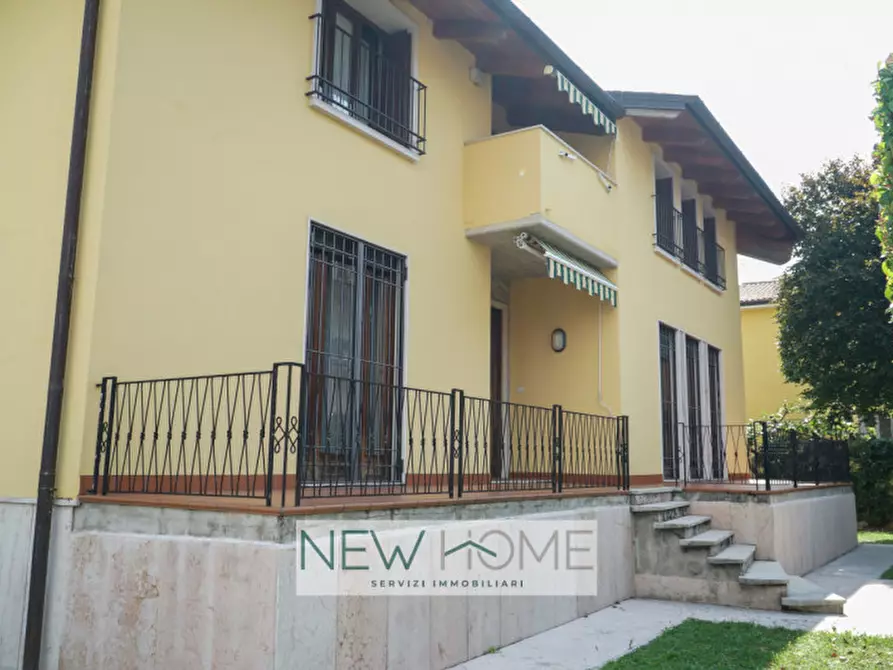 Immagine 103 di Casa bifamiliare in vendita  in via Alfonsine 3 a Verona