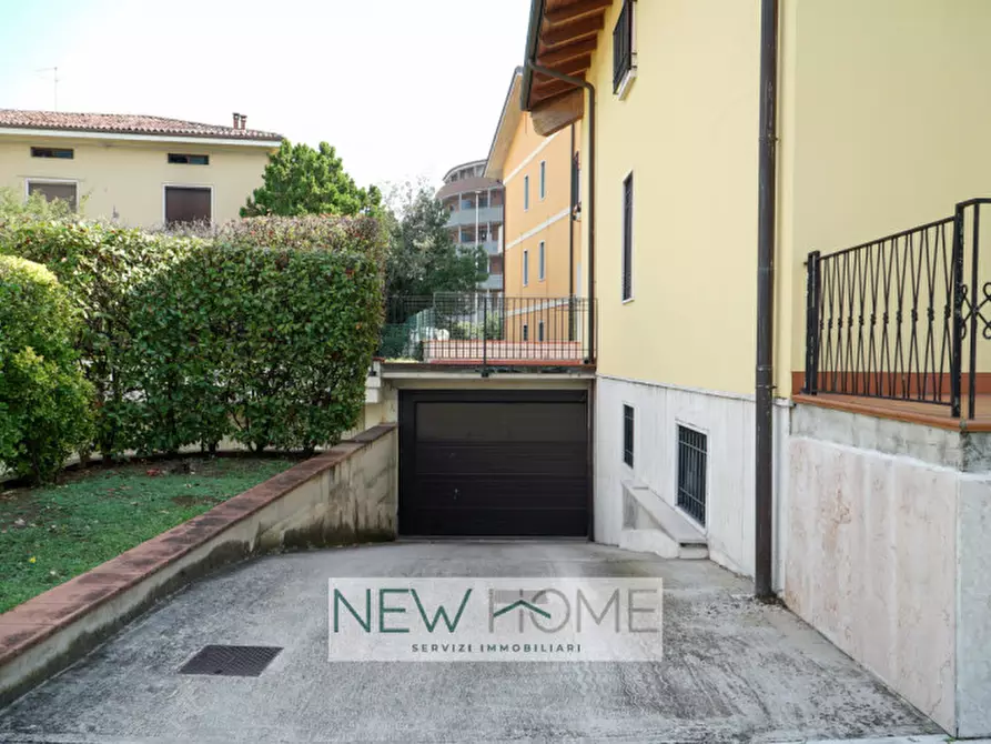 Immagine 105 di Casa bifamiliare in vendita  in via Alfonsine 3 a Verona