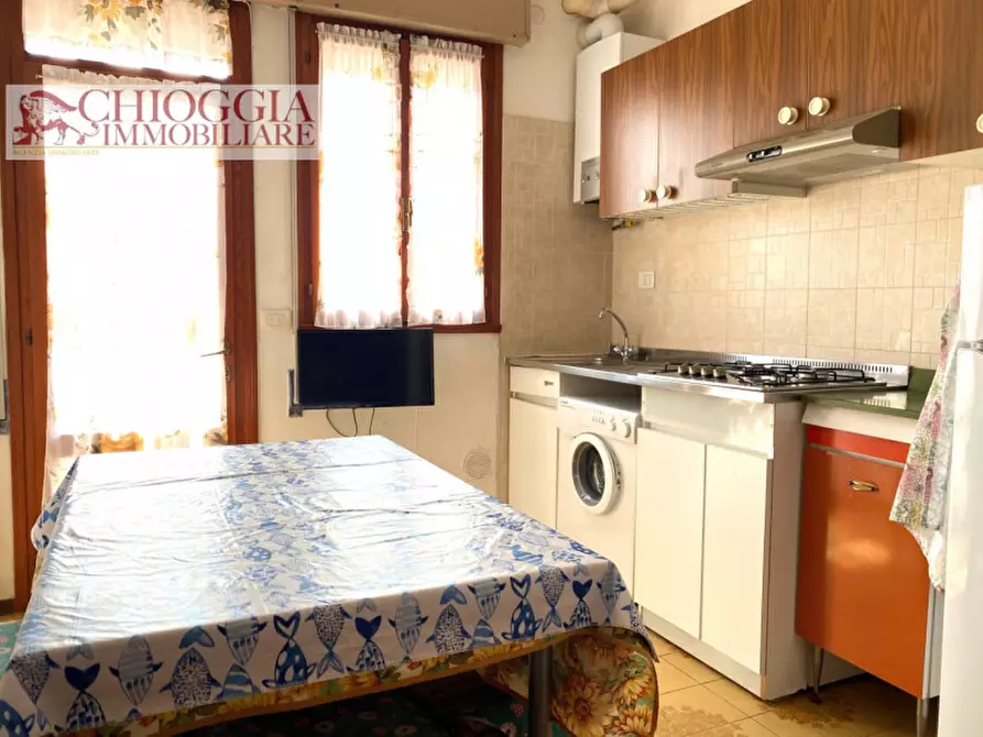 Immagine 5 di Appartamento in vendita  in Via delle Nazioni Unite a Chioggia