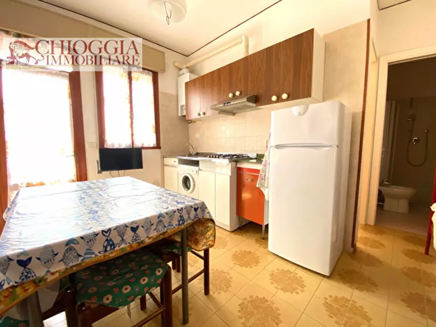 Immagine 6 di Appartamento in vendita  in Via delle Nazioni Unite a Chioggia