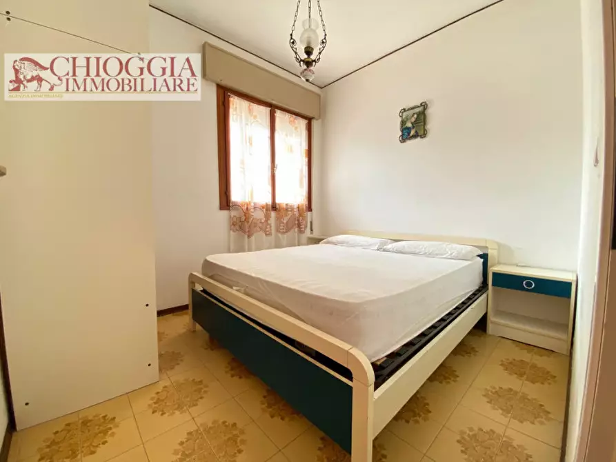 Immagine 11 di Appartamento in vendita  in Via delle Nazioni Unite a Chioggia