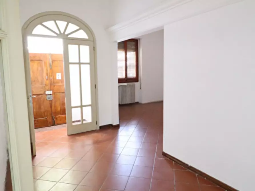 Immagine 14 di Appartamento in vendita  a Montevarchi