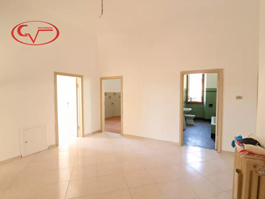 Immagine 1 di Appartamento in vendita  a Montevarchi