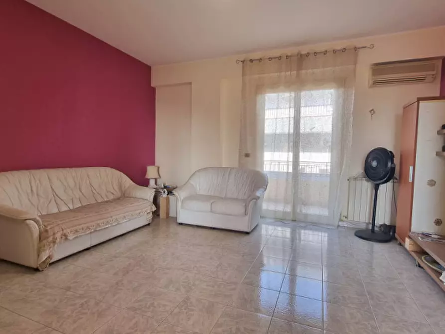 Immagine 3 di Appartamento in vendita  in Via Ragusa,N°43 a Barcellona Pozzo Di Gotto