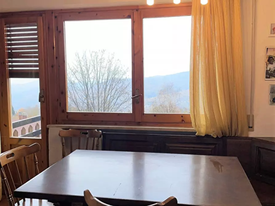 Immagine 3 di Appartamento in vendita  in Via dei a Viola