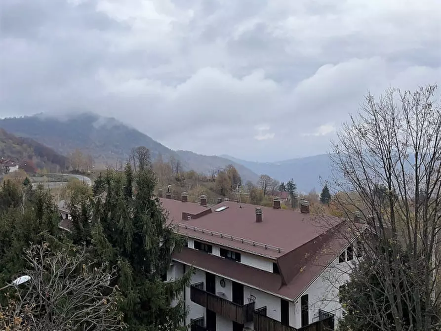 Immagine 6 di Appartamento in vendita  in Via dei a Viola