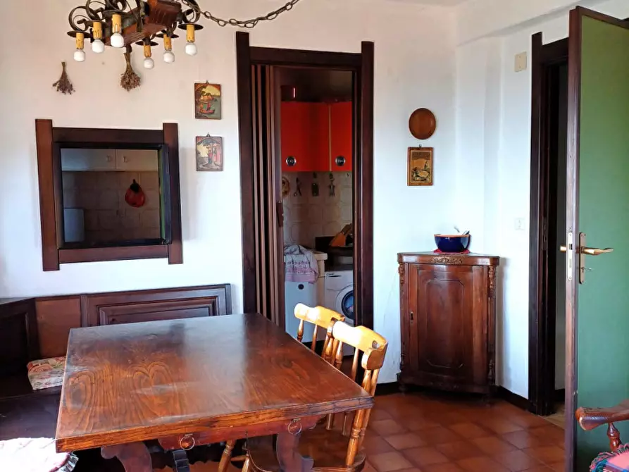 Immagine 10 di Appartamento in vendita  in Via dei a Viola