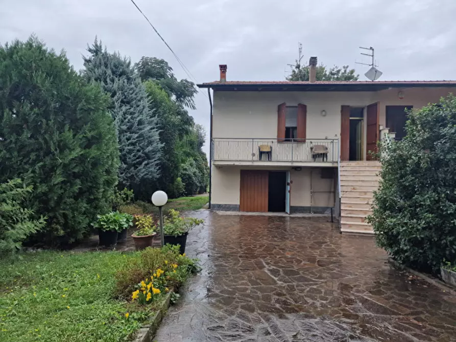 Immagine 1 di Casa bifamiliare in vendita  in Via San Giuseppe a Cesena