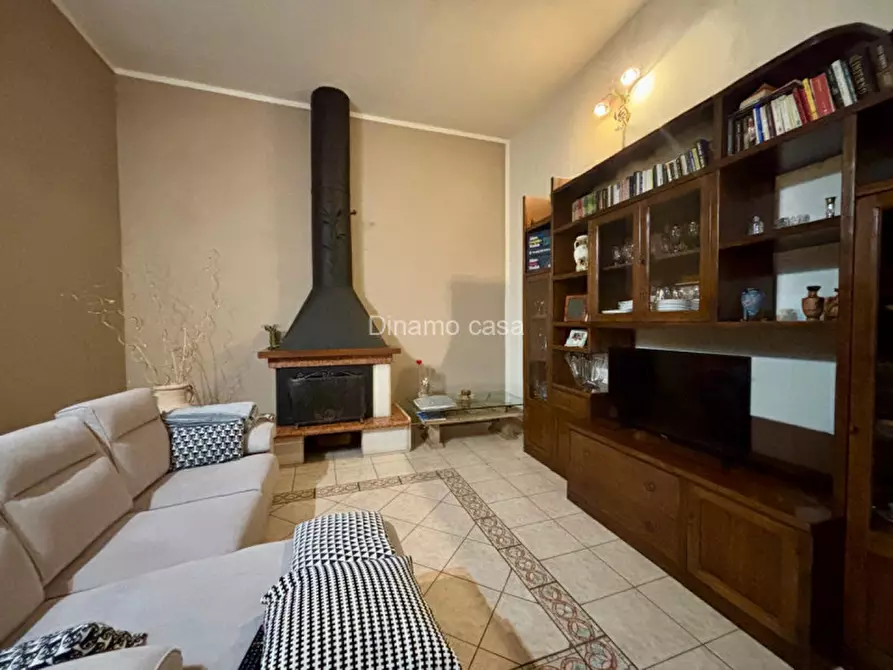 Immagine 2 di Casa quadrifamiliare in vendita  in Via Luigi Borgioli a Prato