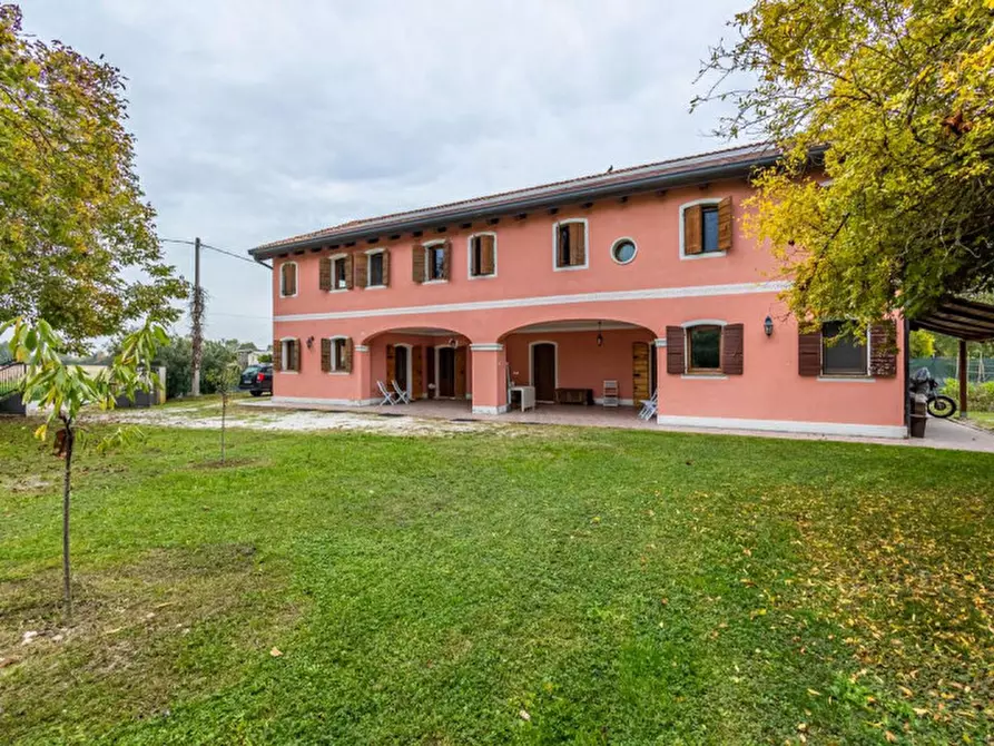 Immagine 20 di Villa in vendita  a Vigodarzere