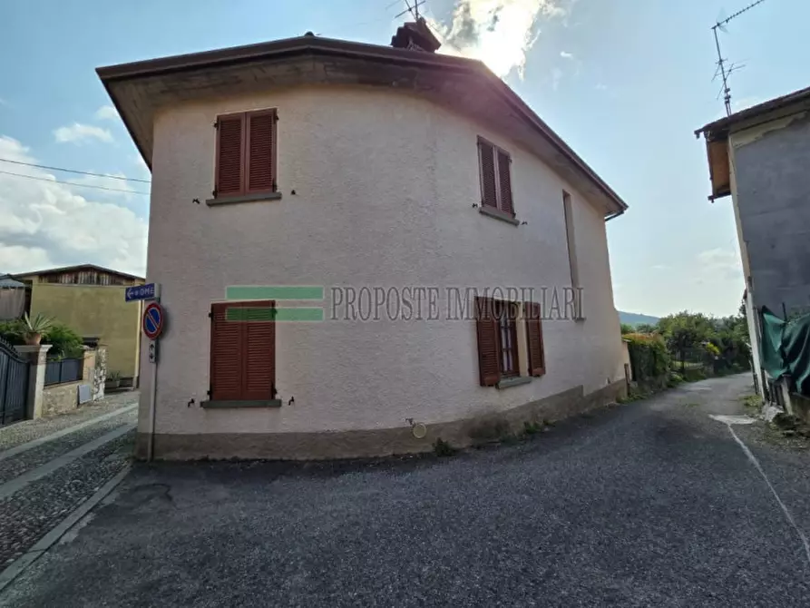 Immagine 8 di Casa indipendente in vendita  in Via Martignago a Ome